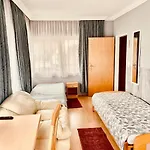 Guest house Lux