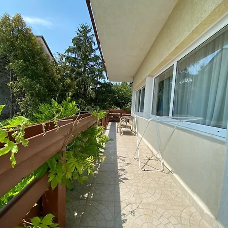 Guest house Lux