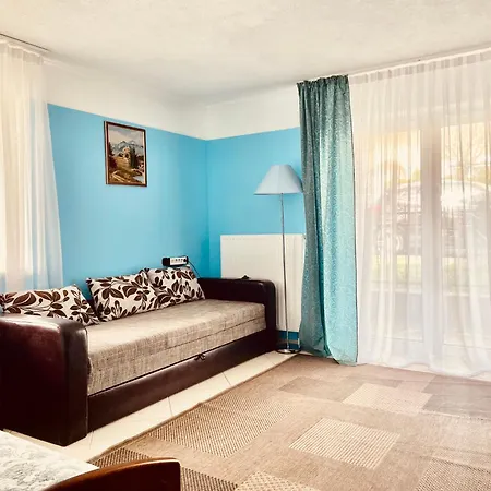 Lux Guest house 3*