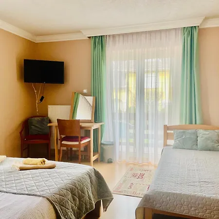 Guest house Lux