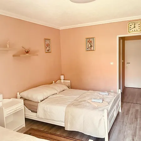 Guest house Lux 3*